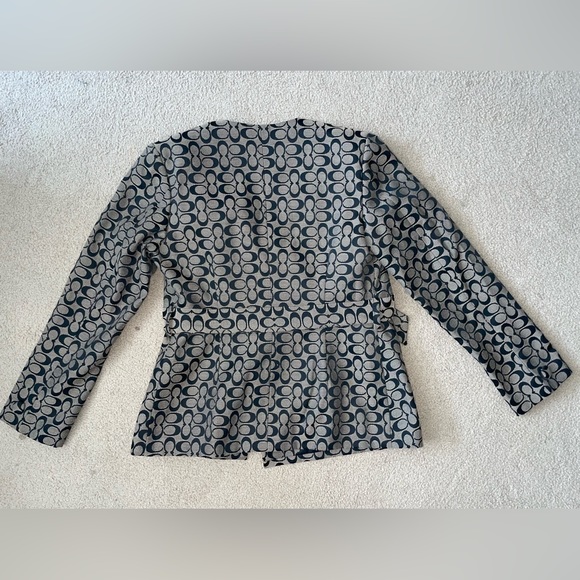 Coach Blazer - Picture 2 of 2